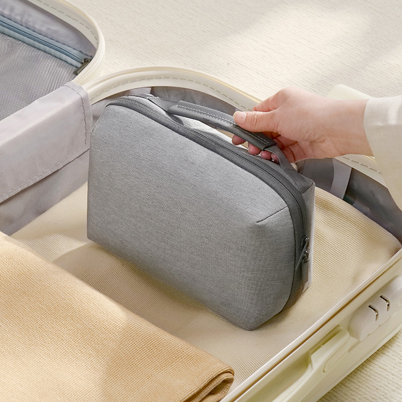Water Resistant Electronics Or - مراجعة Tech Accessories Travel Case وسعره