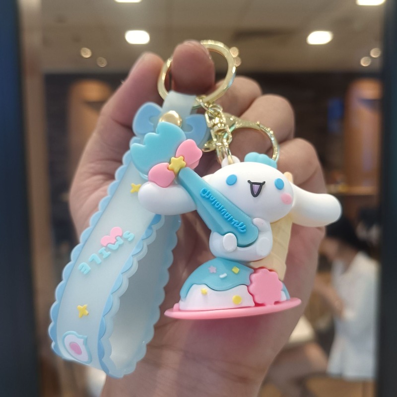 Creative Sanrio Character Keyc - مراجعة Kawaii Tech Accessories وسعره